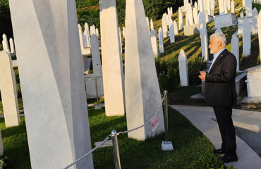 Genel Başkanımız Zekeriya Yapıcıoğlu, Srebrenitsa Soykırımı'nın anma törenlerine katıldı